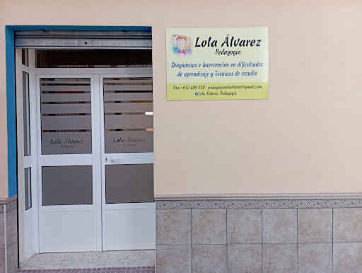 Pedagogía Lola Álvarez, Escuela en Pilas,Sevilla