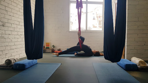 El Movimiento Consciente, Estudio de yoga en Canillas de Aceituno,Málaga