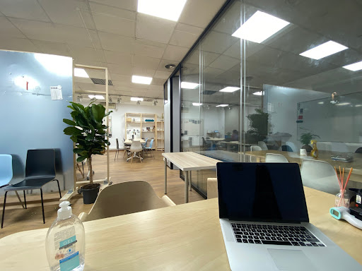 Academia iTalent, Escuela de abarrotes en Granollers,Barcelona