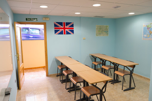 Big Benn & Little Maite, Escuela de inglés en la Vall d'Uixó,Castellón