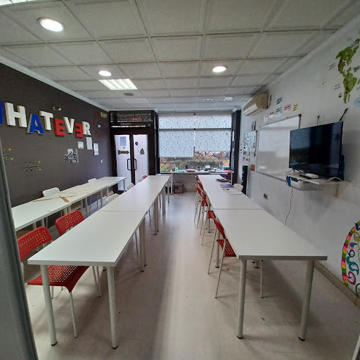 Academia de ingles Whatever, Escuela de idiomas en Seville,Sevilla