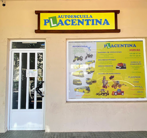 AUTOESCUELA PLACENTINA, S.A., Centro de entrenamiento en Hervás,Cáceres