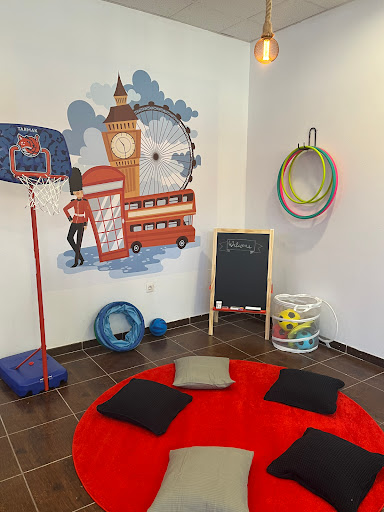 Mr. English Academy, Escuela de inglés en Sta Brígida,Las Palmas