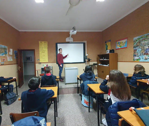 Frank´s School Of English, Escuela de inglés en Elda,Alicante