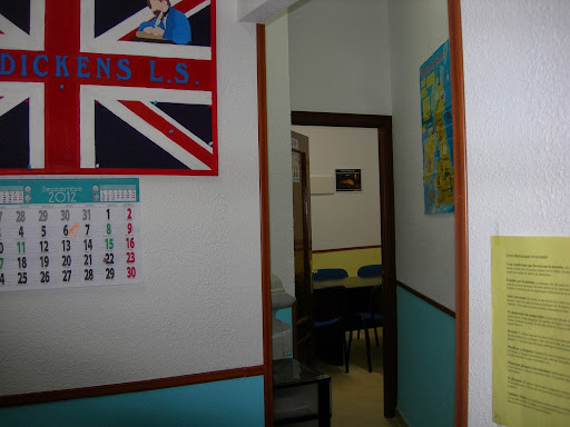 DICKENS LANGUAGE SCHOOL, Escuela de idiomas en Fuenlabrada,Madrid