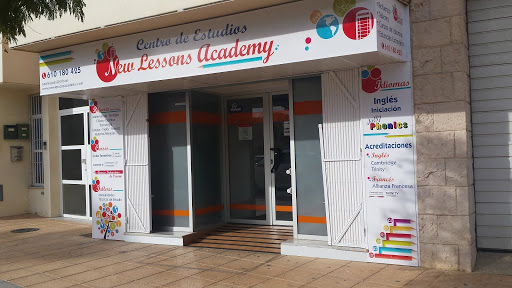 New Lessons Academy, Escuela de inglés en El Alquián,Almería