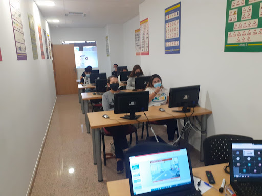 Autoescuela Váfer Vial., Centro de entrenamiento en Corral de Almaguer,Toledo
