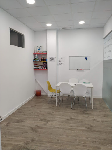 Chez Nous Escuela de Talentos, Escuela de idiomas en Almería,Almería
