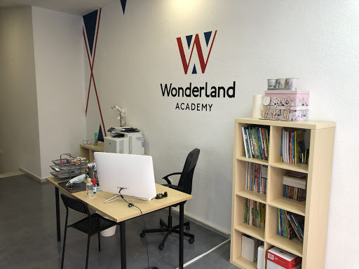 WONDERLAD ACADEMY, Escuela de idiomas en Huelva,Huelva