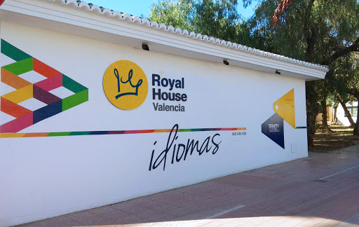 Royal House, Escuela de idiomas en Godella,Valencia