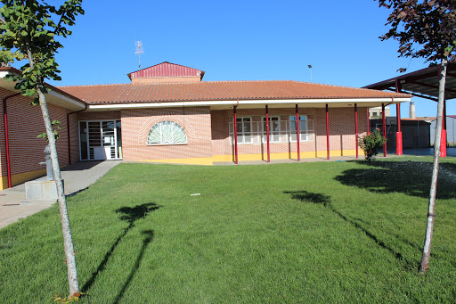 Colegio Rural Sendas, Escuela en Gomecello,Salamanca