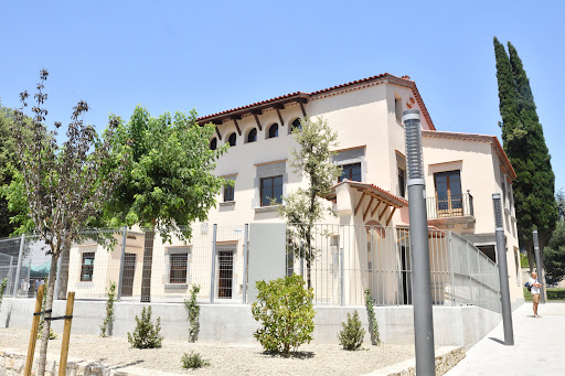 Cal Salinas APINAS, Escuela en Igualada,Barcelona