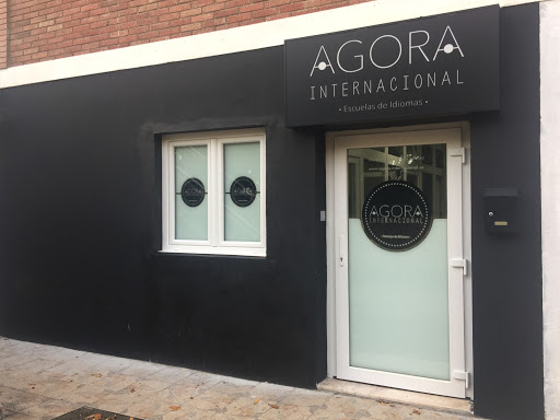AGORA INTERNACIONAL · Idiomas (Maliaño), Escuela de idiomas en Maliaño,Cantabria