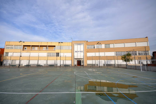 Escola Maria Ward, Escuela charter en Badalona,Barcelona