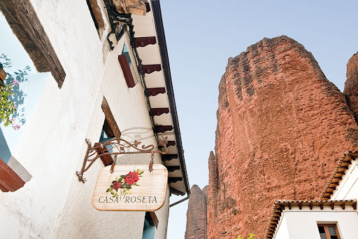 Casa Roseta, Casa de campo en Riglos,Huesca