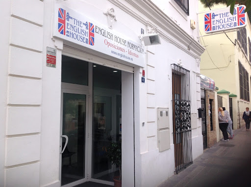 English House Formación | Academia de inglés y oposiciones Paterna, Centro de entrenamiento en Paterna,Valencia
