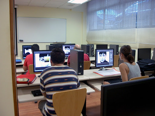 INFOCENTRO academia de Informática y Oposiciones, Escuela de capacitación en computadora en Almería,Almería