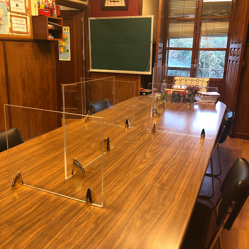Academia Ginés, Escuela de inglés en San Lorenzo de El Escorial,Madrid