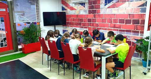 London Calling The English Academy, Escuela de inglés en Altafulla,Tarragona