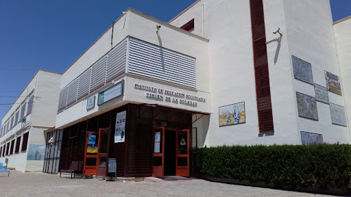 Ies Virgen de la Soledad, Escuela secundaria en Pilas,Sevilla