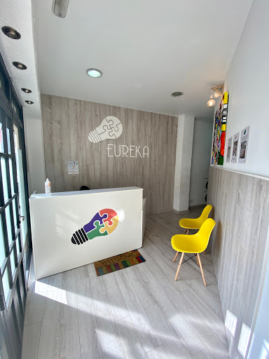 Eureka Centre d'Estudis (Foios), Escuela de inglés en Foios,Valencia