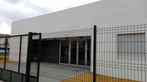 Sección de Educación Permanente Mesa Redonda, Escuela de educación para adultos en Villaverde del Río,Sevilla