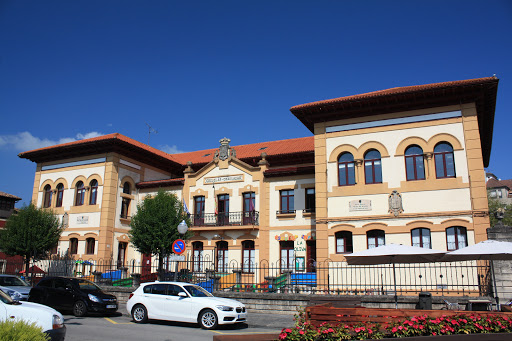 Escuela De Educación Infantil La Oliva, Escuela en Villaviciosa,Asturias