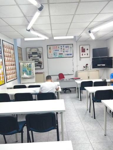 Autoescola SANGLAS, Centro de entrenamiento en Lliçà d'Amunt,Barcelona