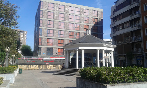 Official School of Languages | Deusto, Escuela de idiomas en Bilbao,Bizkaia