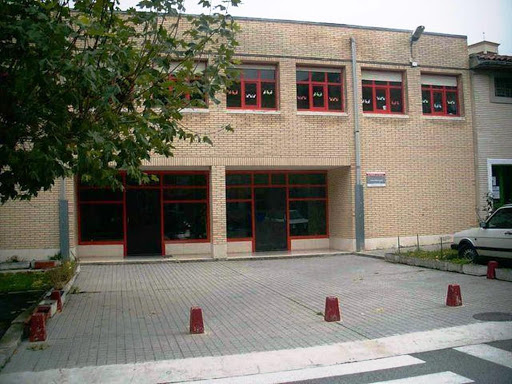 Colegio Publico De Beriain, Escuela en Barásoain,Navarra