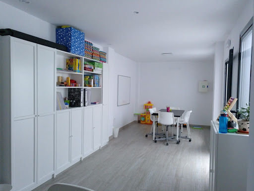 Centro pedagógico El Pequeño Zahorí, Centro educativo en Coín,Málaga
