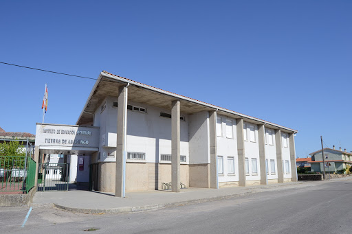 Instituto de Educación Secundaria Tierras de Abadengo, Escuela secundaria en Lumbrales,Salamanca