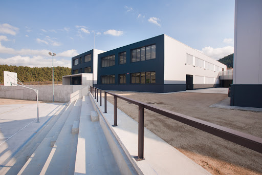 Institut Marta Mata, Escuela intermedia en Montornès del Vallès,Barcelona