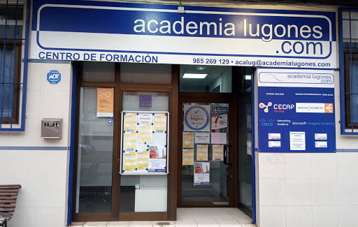 Academia Lugones, Escuela vocacional en Lugones,Asturias