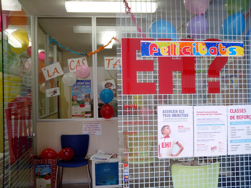 EH! VA! Espai D'Estudi, Escuela intermedia en Sitges,Barcelona