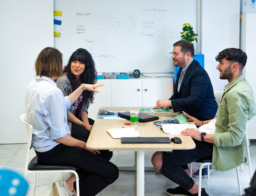 Avanza Academy Academia Inglés Málaga, Escuela de idiomas en Málaga,Málaga