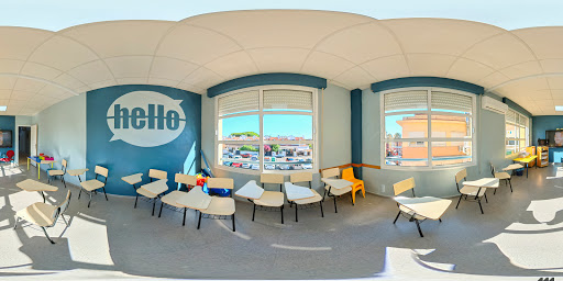 Hello Idiomas | Academia de inglés en Bellavista, Escuela de inglés en Bellavista,Huelva