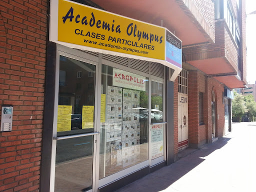 Academia Olympus León, Centro de entrenamiento en León,León
