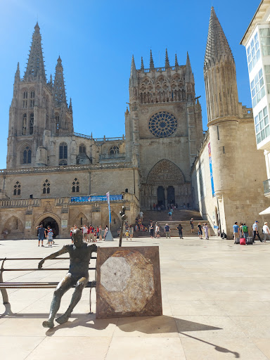 Arte Academia de Pintura Isabel Erro (Mendillorri), Artista en Pamplona,Navarra