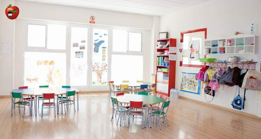 Centro Privado De Educación Infantil De Primer Ciclo El Cuquet Dos, Guardería en Benetússer,Valencia