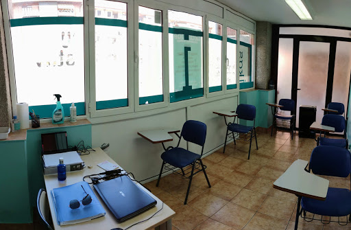 Academia Ikaskide Beasain, Centro educativo en Beasain,Gipuzkoa