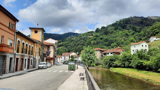 CPR Belmonte De Miranda, Casa de retiro en Belmonte,Asturias