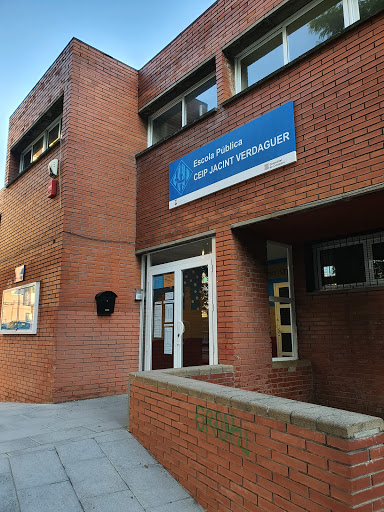 Escola Mossèn Jacint Verdaguer, Escuela de Gramática en Cornellà de Llobregat,Barcelona