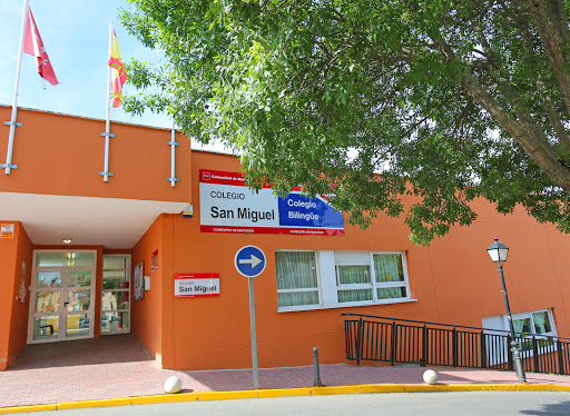 CEIP San Miguel, Escuela en Pedrezuela,Madrid