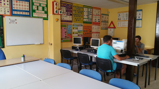 Autoescola Sant Feliu, Autoescuela en Sant Feliu de Guíxols,Girona