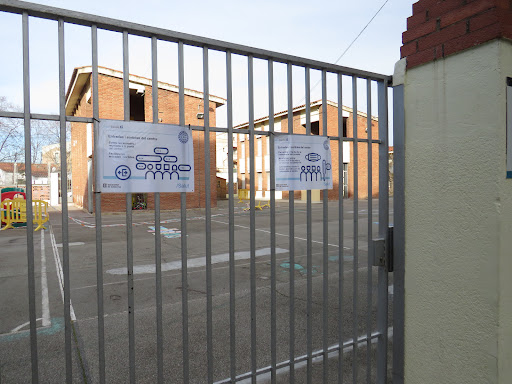 Escola Bressol Niu Blau, Jardín de infancia en Llagosta ( La ),Barcelona