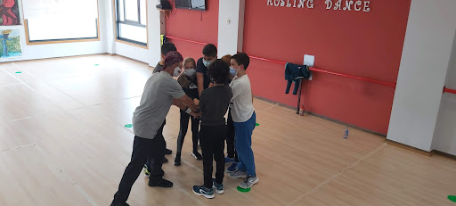 HUSLINGDANCE Estudio de Baile, Escuela de baile en Sabaris,Pontevedra
