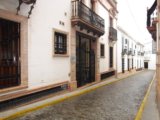 doZenZia, Escuela de idiomas en Sanlúcar la Mayor,Sevilla
