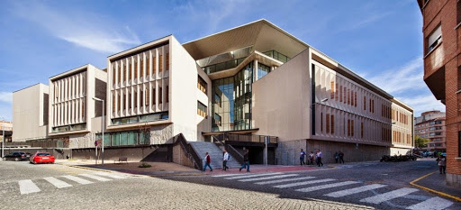 Escuela de Ingeniería Informática, Colegio en Segovia,Segovia