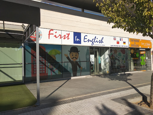 First in English, Escuela de idiomas en Majadahonda,Madrid